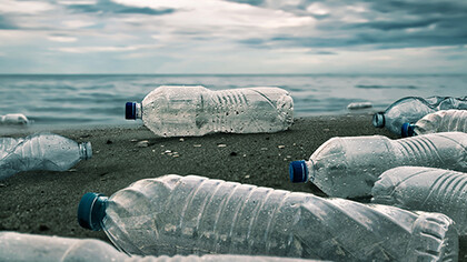 L’inquinamento da plastica sta peggiorando 