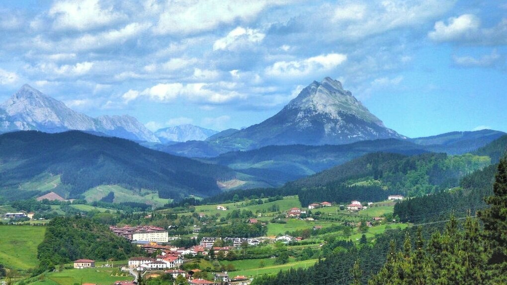 País Vasco. Vista desde el mirador del Alto de Udana