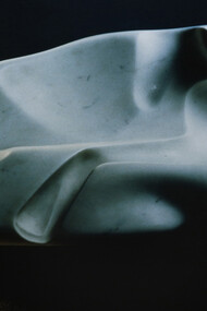 La grande madre, marmo bianco di Seravezza, 1982, 76x40x60h cm