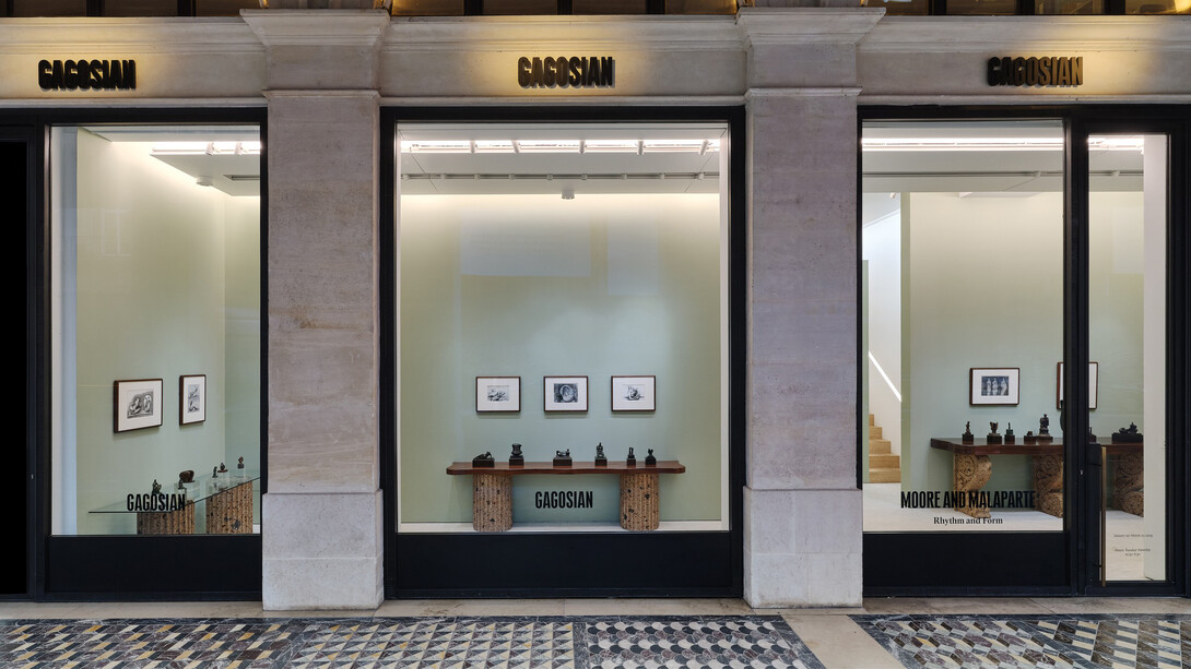 Moore and Malaparte, Rhythm and form, exhibition view. Courtesy of Gagosian
