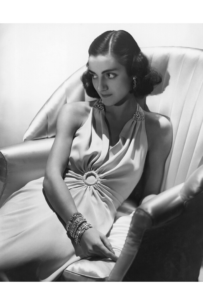 The Italian Born Duchess of Leeds (Nee Irma Amelia de Malkhozouny), 1st wife of the 11th Duke, Harper’s Bazaar, 1938, © Norman Parkinson Ltd / Courtesy Norman Parkinson Archive