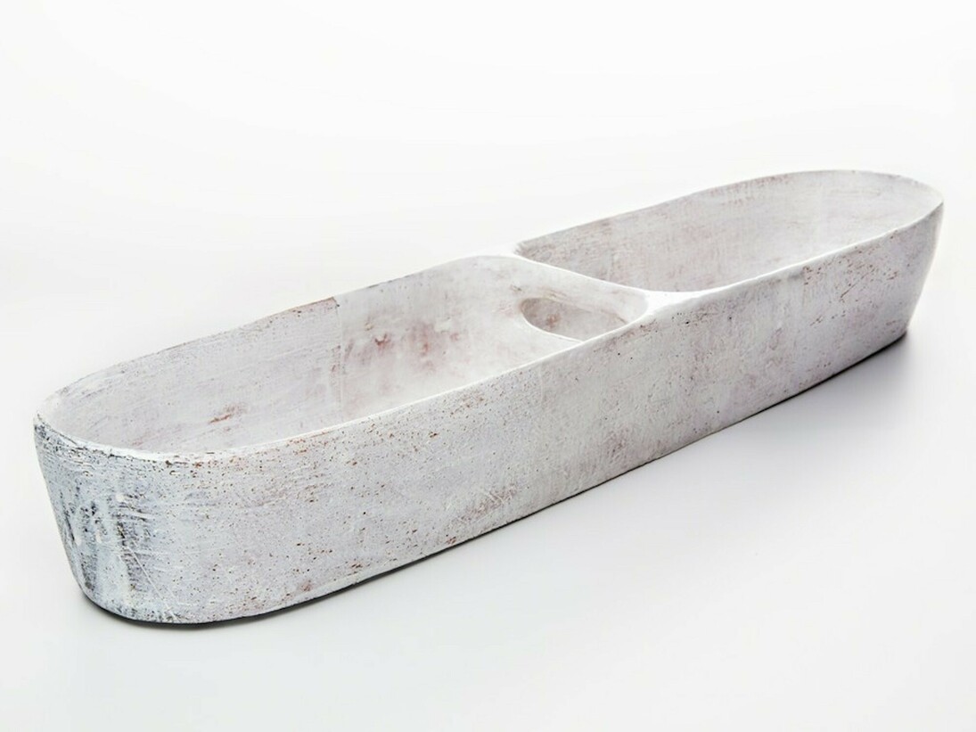 Maggie Finlayson, Trough (white), 2016. Courtesy of Jane Hartsook Gallery