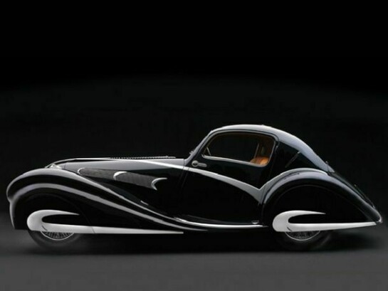 1936 Delahaye 135M Figoni and Falaschi Competition Coupe. Jim Patterson/The Patterson Collection, Louisville, KY. Photograph © 2013 Peter Harholdt