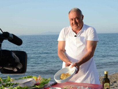 Sarino Damiano nel suo ristorante a Capo d'Orlando