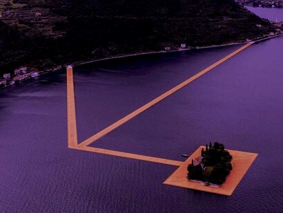 Con su última instalación en Italia, Christo invitó a «caminar sobre las aguas»
