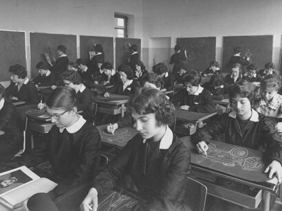 Lezione per le aspiranti maestre, presso l'Istituto Magistrale di Stato Regina Margherita