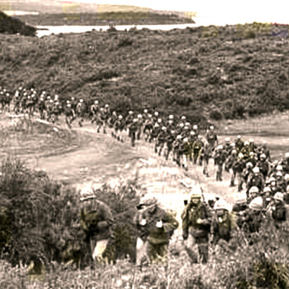 El fallo arbitral británico de 1977, que favoreció a Chile en la disputa por las islas del Canal de Beagle, fue rechazado por la dictadura argentina, generando una escalada militar