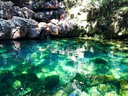 Cachoeira Loquinhas, na Chapada dos Veadeiros, Brasil. A conservação desse bioma é essencial para manter a oferta de água potável e garantir a sobrevivência de inúmeras espécies que dependem dele