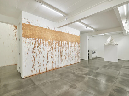 Not Vital and Richard Long, Mothers, exhibition view. Courtesy of Nara Roesler Gallery