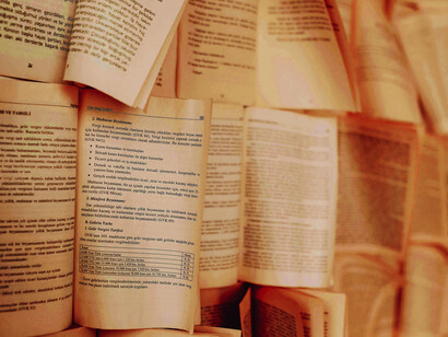 En el aula, la tradición se vuelve fértil cuando se distingue lo esencial de lo obsoleto y se protege aquello que aún sostiene el deseo de aprender