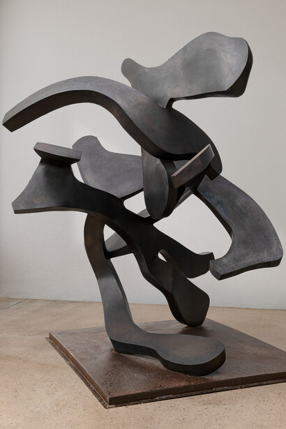 Bill Barrett, CC (detail), 2024. Courtesy of LewAllen Galleries