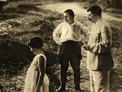 Svetlana con Serguéi Kírov y Stalin en 1934