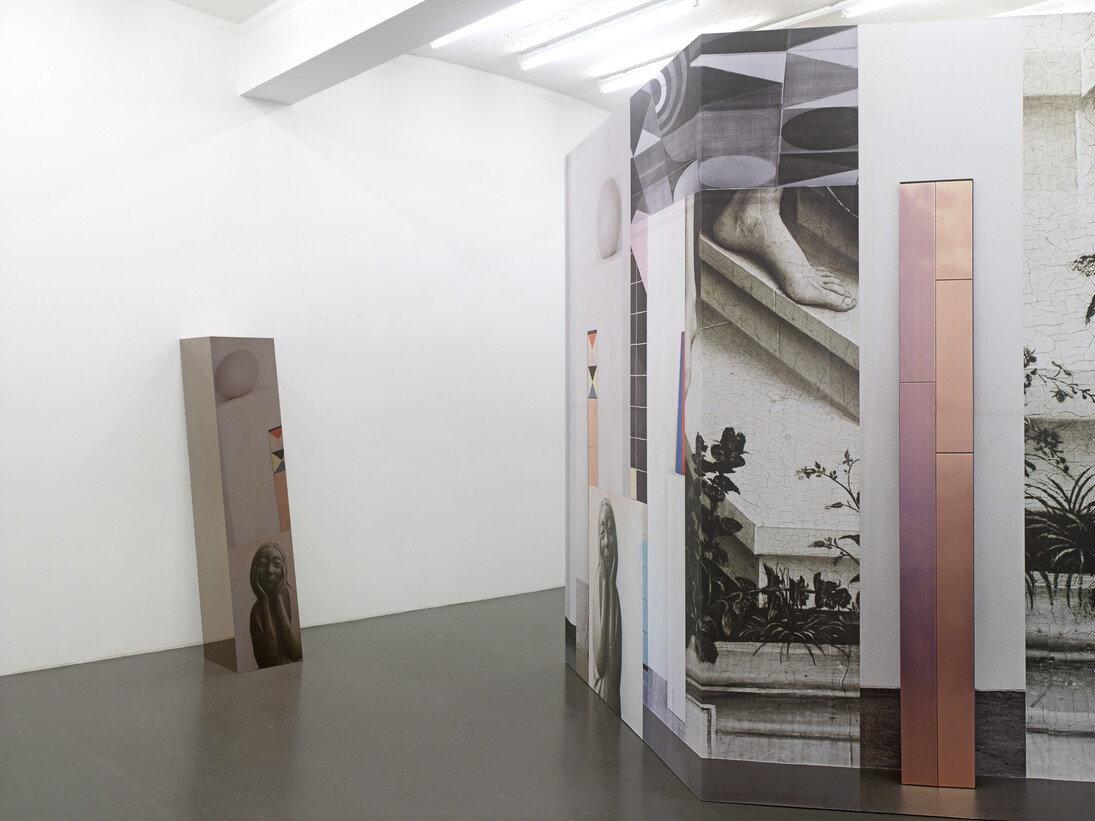  Installation view, Claudia Wieser: Container, Sies + Höke, Düsseldorf, 2014, photographer: Achim Kukulies, courtesy the artist(s) and Sies + Höke, Düsseldorf.  
