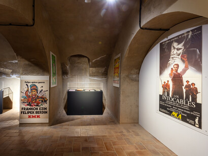 Miguel Benlloch, Bajar la voz, vista de exhibición. Cortesía del Centro Andaluz de Arte Contemporáneo