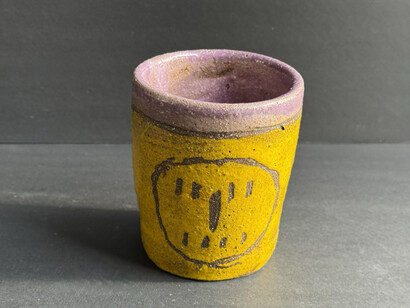 Stanley Edmondson, Gigantor cup 11, 2024. Courtesy of Mindy Solomon Gallery