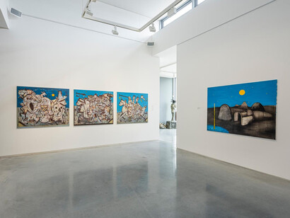 Petr Pavlík, Mirror of a shattered world, exhibition view. Courtesy of Danubiana