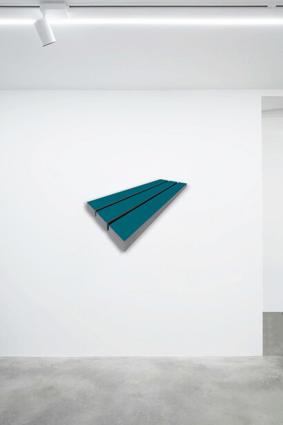 Wolfram Ullrich, Fin, acrilico su acciaio, 2022, 75x100x9 cm. Courtesy of Dep Art Gallery