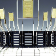 Do you see the King? Courtesy of CID au Grand-Hornu