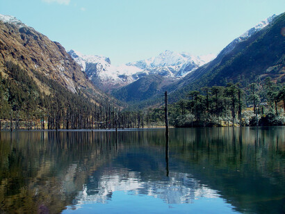Sungetsar Lake near Tawang