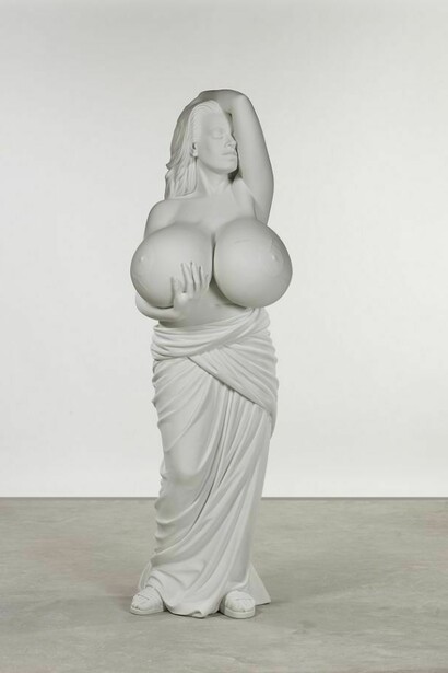 Chelsea Charms, Photo: Roger Wooldridge Courtesy of White Cube  
