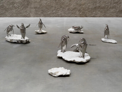 Jeppe Hein, You are never really allone, exhibition view. Courtesy of König Galerie