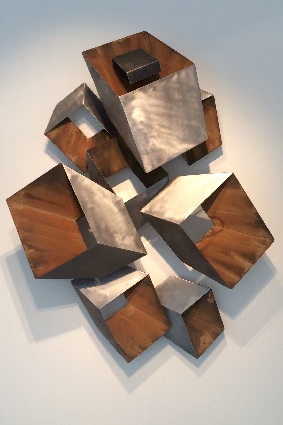 Design ! Courtesy of Galerie Artima 