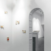 Various artitst, Entrelíneas, exhibition view. Courtesy of La Cometa Gallery