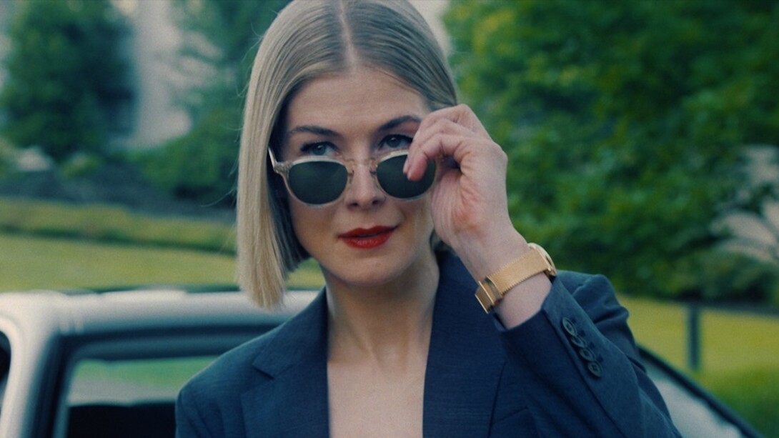 I care a lot, twisty and deliciously evil