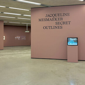 Jacqueline Mesmaeker, Secret outline, exhibition view. Courtesy of Generali Foundation