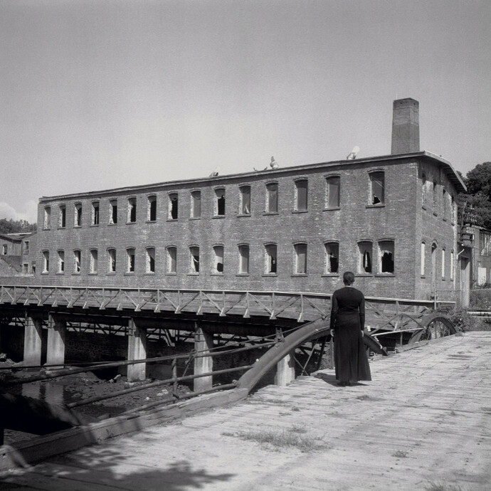 Carrie Mae Weems. Courtesy of Edward Hopper House 