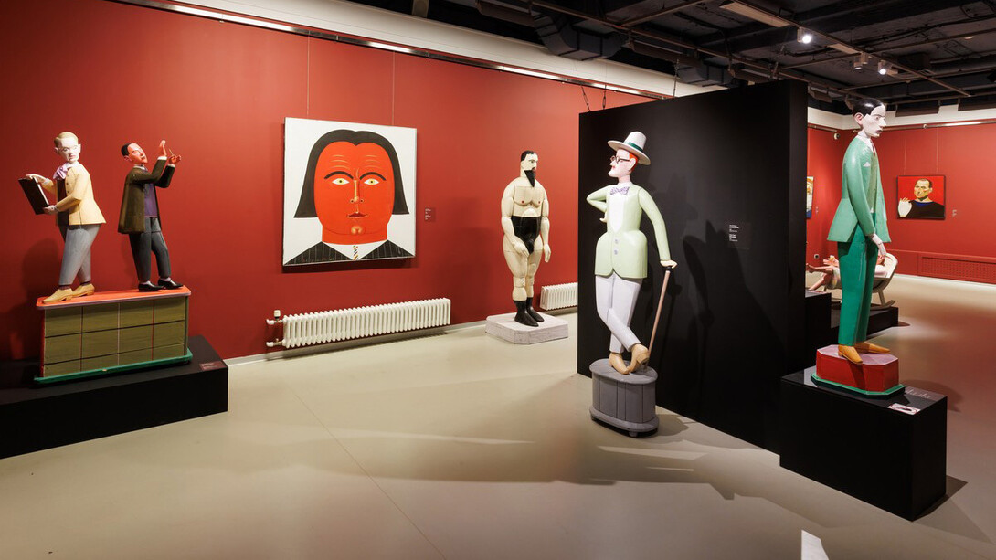 Nikolai Vatagin, Familiar faces, exhibition view. Courtesy of Erarta Museum of Contemporary Art