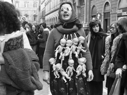 Manifestazione femminista negli anni '70