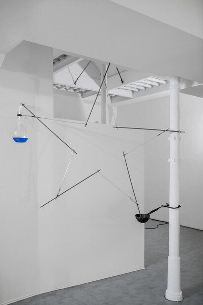 Gilberto Zorio - Stella calibrata, 2016, Courtesy Galleria de' Foscherari