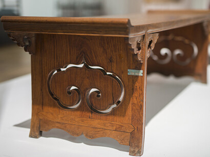 Tsinghua treasures, built to suit, exhibition view. Courtesy of Tsinghua University Art Museum 