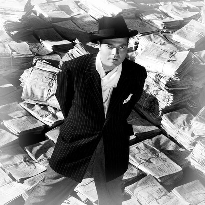 Per Orson Welles realizzò le musiche di molti suoi film