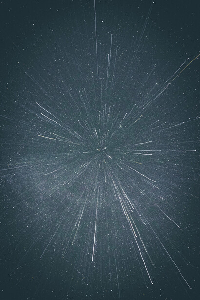 Esplosione di stelle. L’anima, che esprime la potenza siderale all’interno dell’uomo, ha bisogno di un’immagine in cui trasfondersi