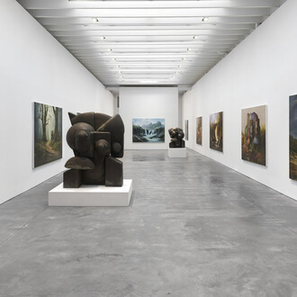 Devon DeJardin, Of dust and breath, exhibition view. Courtesy of Ross + Kramer Gallery