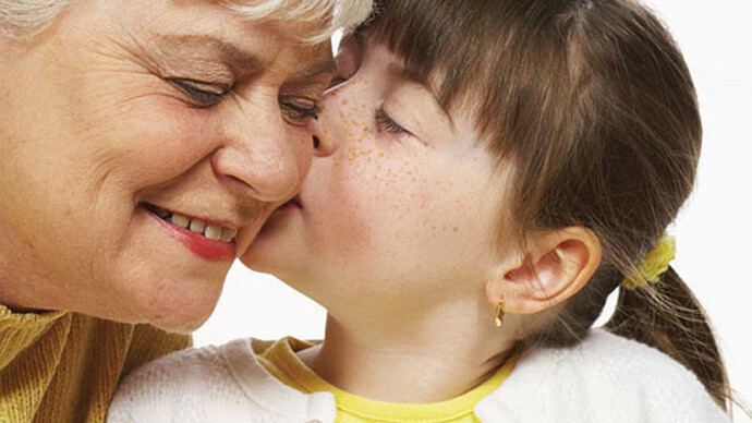 La relación entre abuelas y nietas