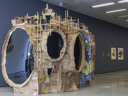 Rob Voerman, Entropic empire, exhibition view. Courtesy of Museum der Moderne