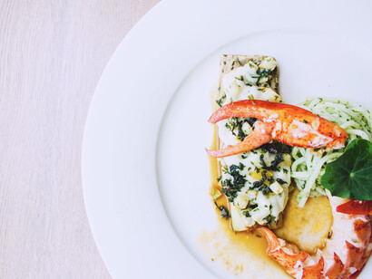 El gusto comprende además los contrastes entre dulce y amargo