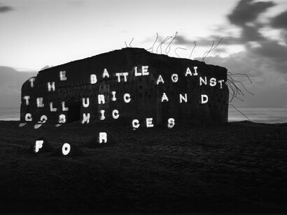 Magdalena Jetelová. Atlantic Wall