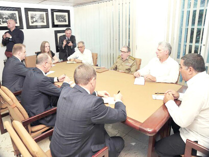 Nikolái Pátrushev en su visita a La Habana, Cuba con Miguel Díaz-Canel y Raúl Castro