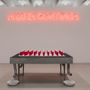 A Luta Continua. Courtesy of Hauser & Wirth