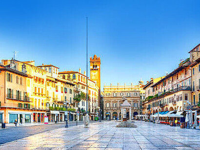 Praça Delle Erbe, Verona, Itália