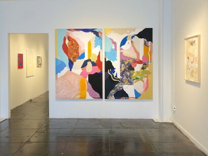 Mtendere Mandowa, Exhibition view. Courtesy of New Image Art
