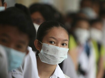 The early information concerning the immediate results obtained in China by closing entire regions and cities should have shown the need to act immediately and radically