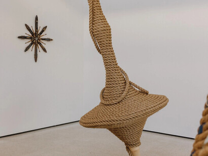 LR Vandy, Rise, exhibition view. Courtesy of Yorkshire Sculpture Park