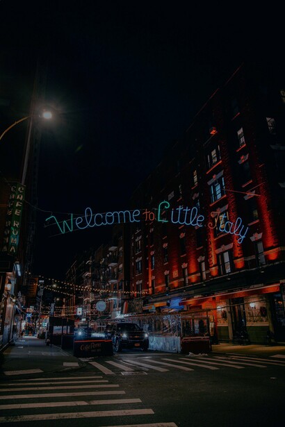 Little Italy, New York, Stati Uniti d'America. Assaggiare gli spaghetti and meatballs a New York equivale a vivere uno spaccato culturale della storia della cucina italiana all’estero