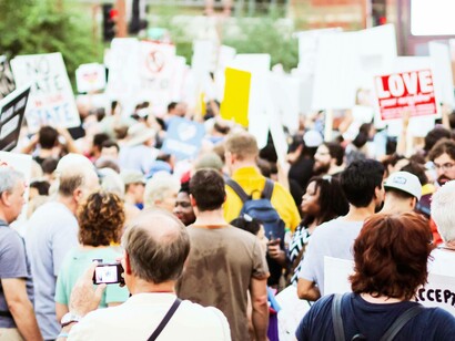 The public gather their opinions on the streets and confront the politicians in California, USA