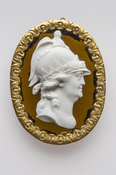 Medallion with portraits of empress Catherine the great, 1790s. Courtesy of the State Hermitage Museum